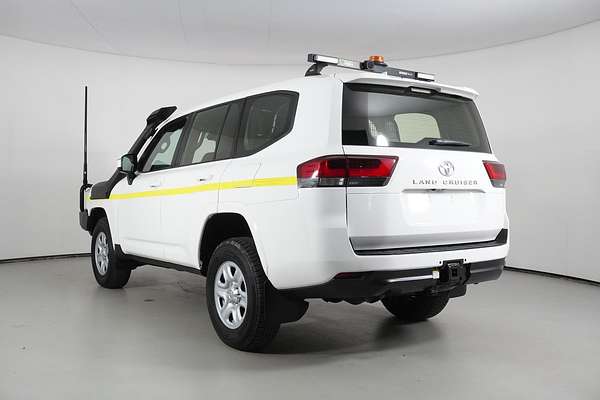2023 Toyota Landcruiser GX FJA300R
