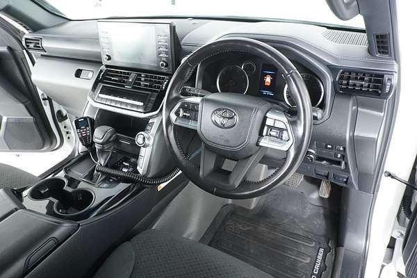 2023 Toyota Landcruiser GX FJA300R
