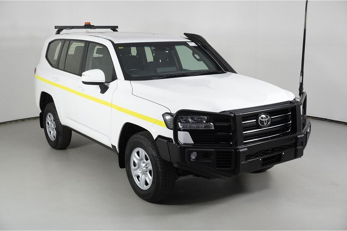 2023 Toyota Landcruiser GX FJA300R