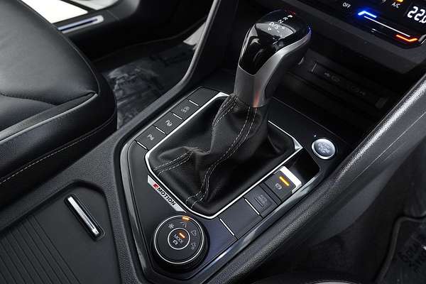 2022 Volkswagen TIGUAN 147TDI R-LINE 5NA MY22