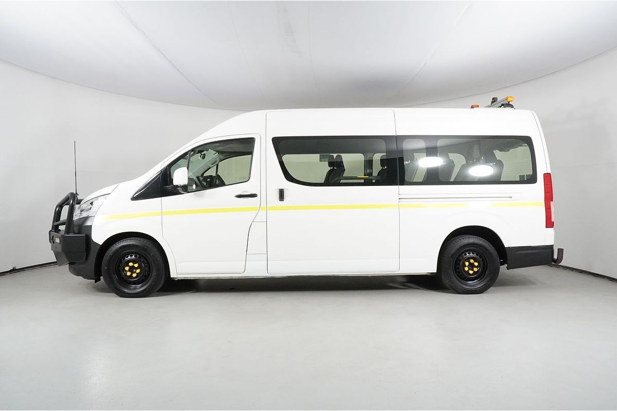 2021 Toyota Hiace Commuter GDH322R