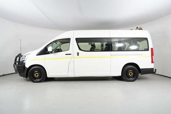 2021 Toyota Hiace Commuter GDH322R