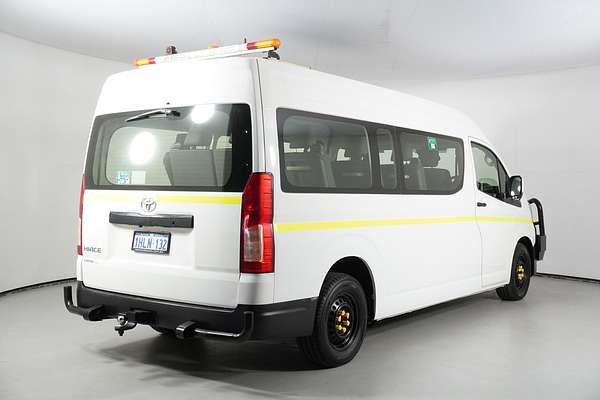 2021 Toyota Hiace Commuter GDH322R