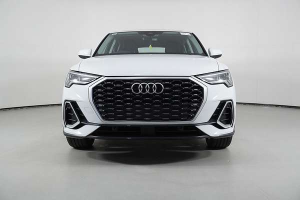 2022 Audi Q3 35 TFSI F3 MY22