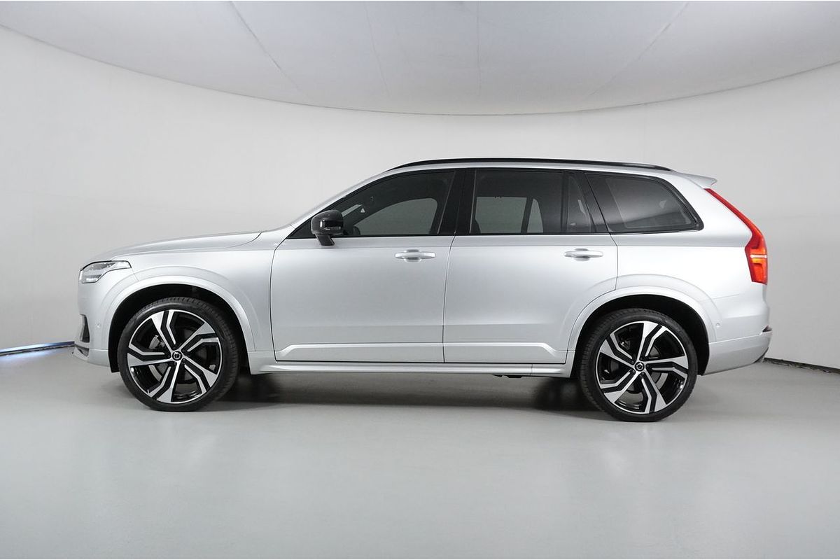 2022 Volvo XC90 B6 R-DESIGN MHEV 256 MY22