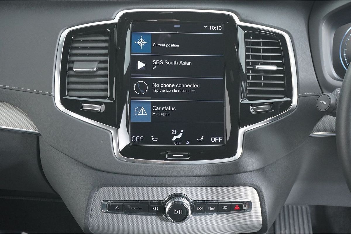 2022 Volvo XC90 B6 R-DESIGN MHEV 256 MY22