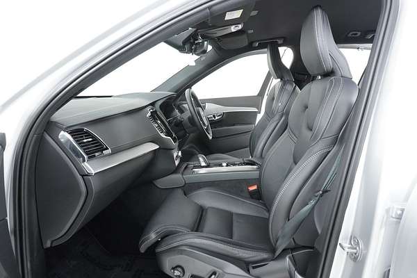 2022 Volvo XC90 B6 R-DESIGN MHEV 256 MY22