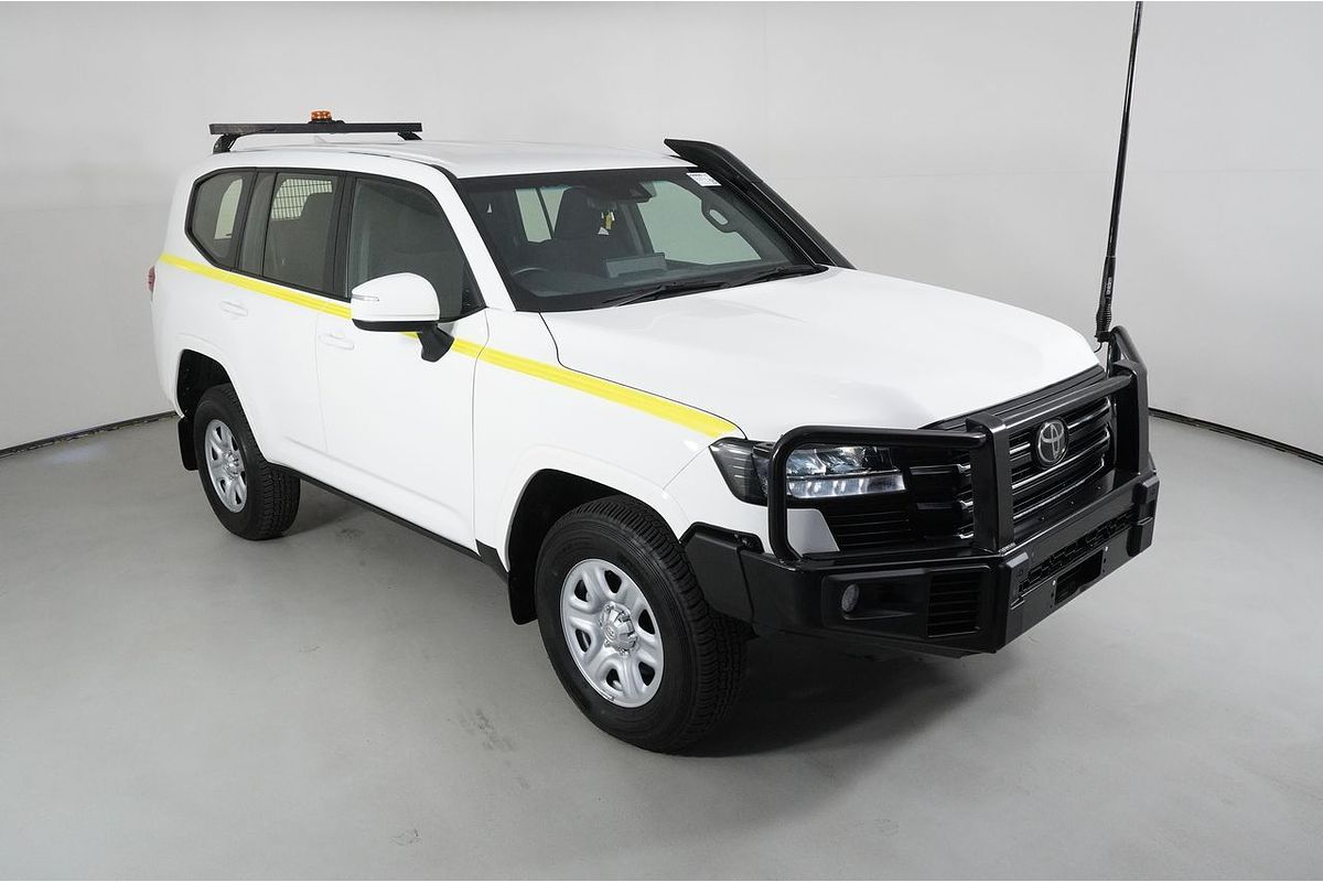 2023 Toyota Landcruiser GX FJA300R