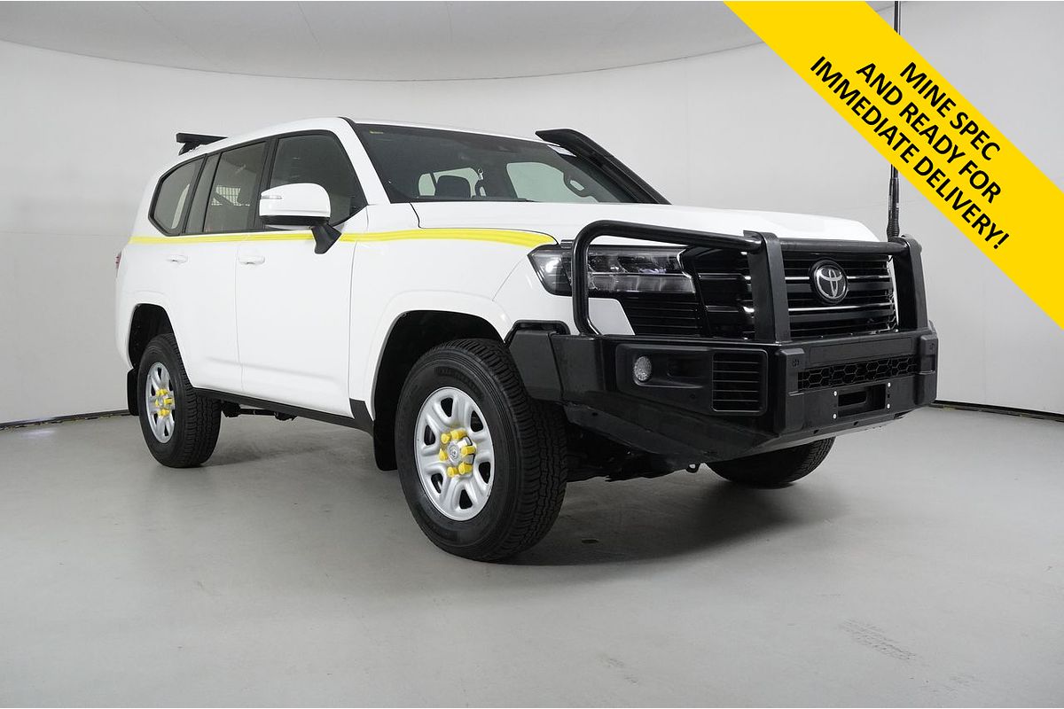 2023 Toyota LANDCRUISER LC300 GX (4x4)