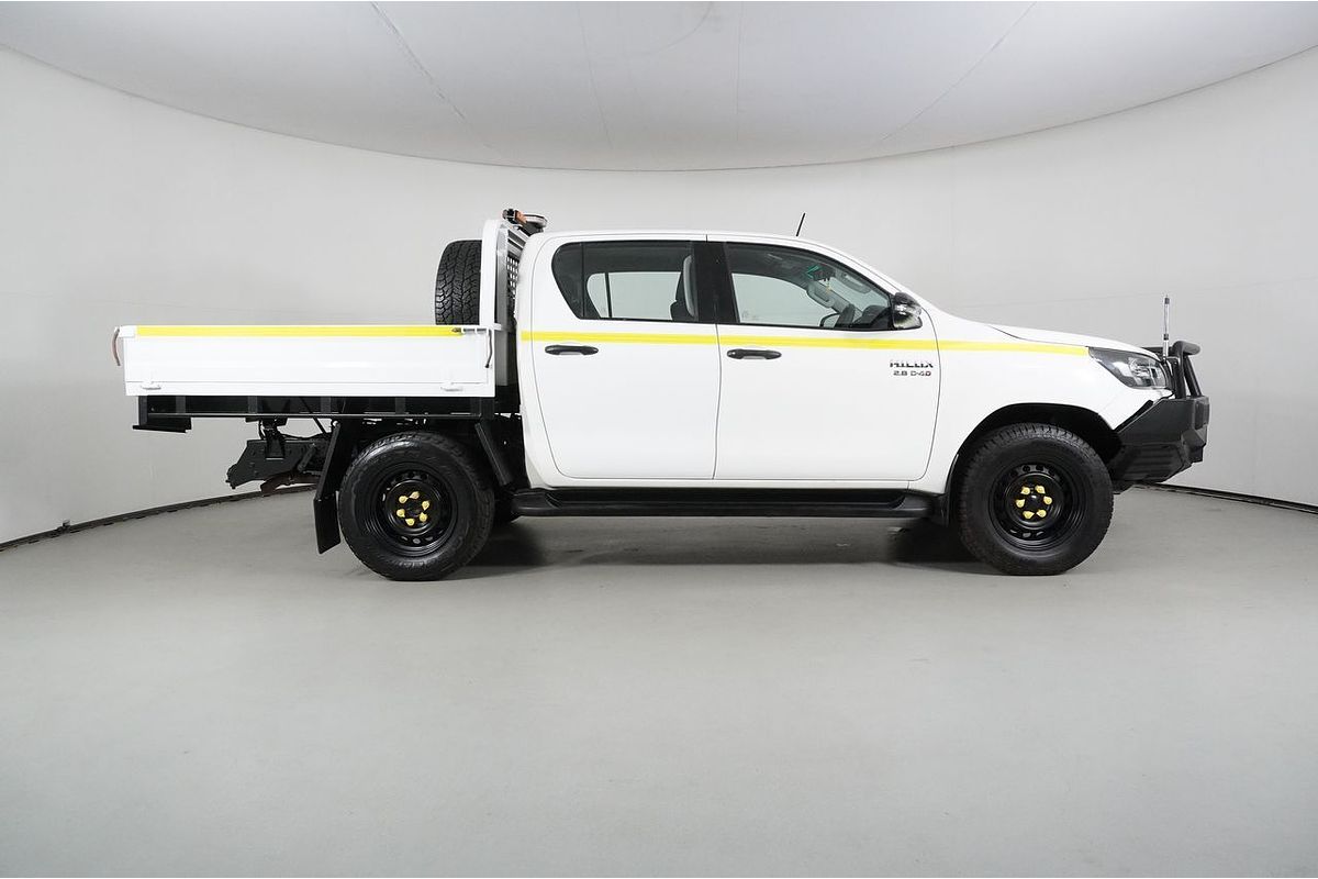 2020 Toyota HILUX SR (4x4) GUN126R FACELIFT 4X4