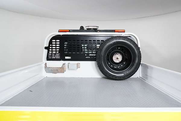 2020 Toyota HILUX SR (4x4) GUN126R FACELIFT 4X4