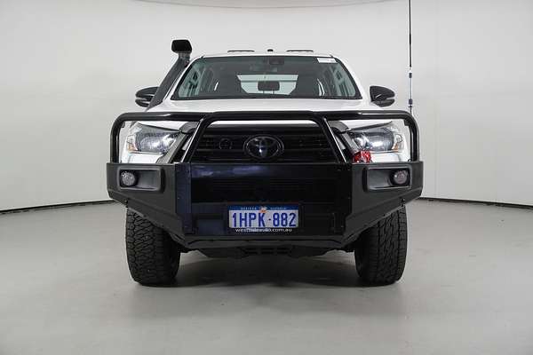 2022 Toyota HILUX SR (4x4) GUN126R 4X4