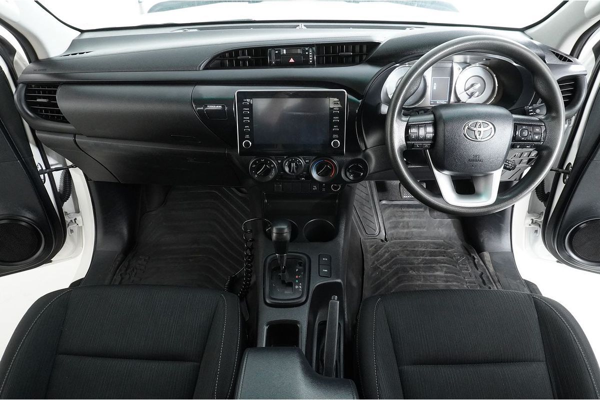 2022 Toyota HILUX SR (4x4) GUN126R 4X4