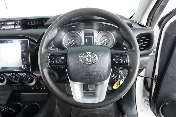 2022 Toyota HILUX SR (4x4) GUN126R 4X4