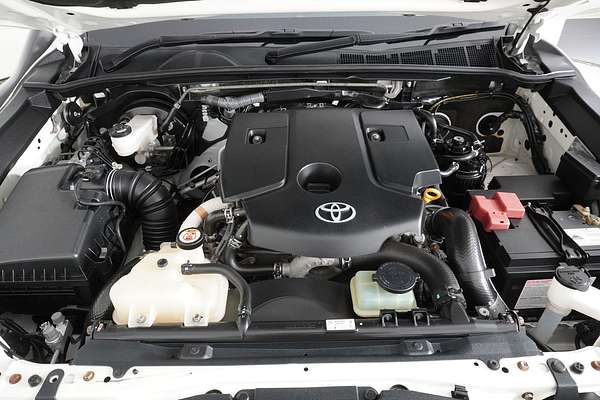 2022 Toyota HILUX SR (4x4) GUN126R 4X4