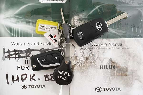 2022 Toyota HILUX SR (4x4) GUN126R 4X4