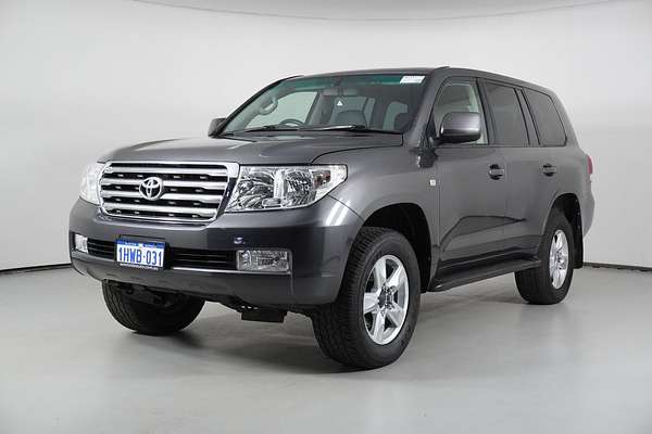 2011 Toyota Landcruiser VX UZJ200R