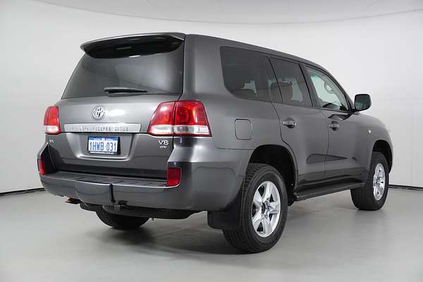 2011 Toyota Landcruiser VX UZJ200R