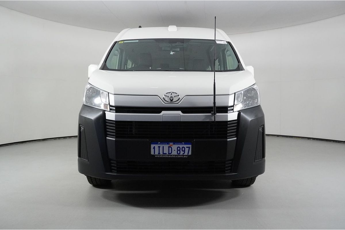 2022 Toyota Hiace SLWB COMMUTER (12 SEATS) GDH322R