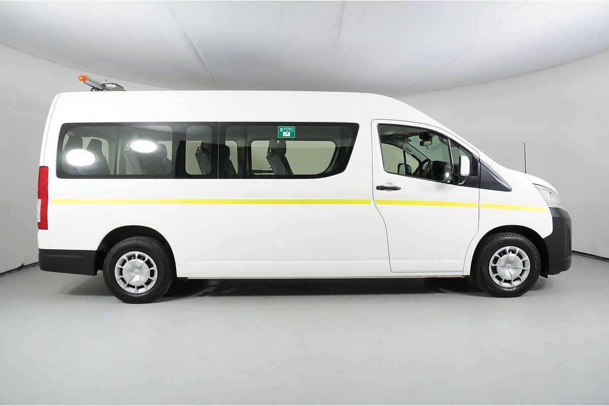 2022 Toyota Hiace SLWB COMMUTER (12 SEATS) GDH322R