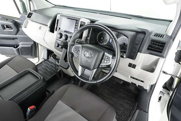 2022 Toyota Hiace SLWB COMMUTER (12 SEATS) GDH322R