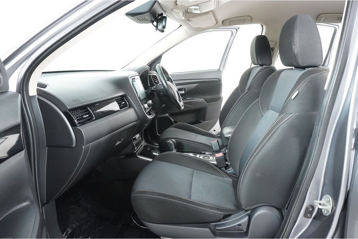 2020 Mitsubishi OUTLANDER ES 7 SEAT (AWD) ZL MY20