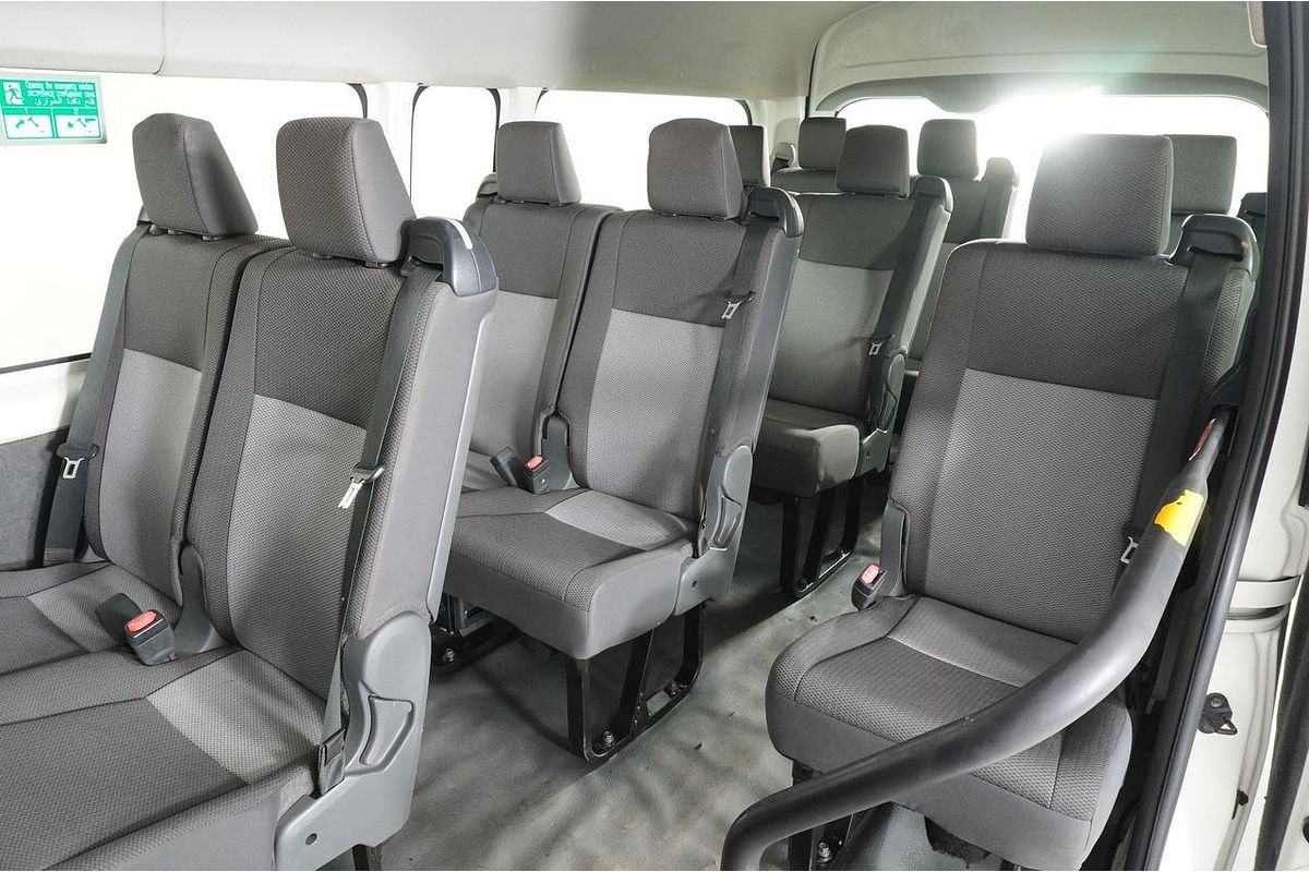 2019 Toyota Hiace Commuter GDH322R