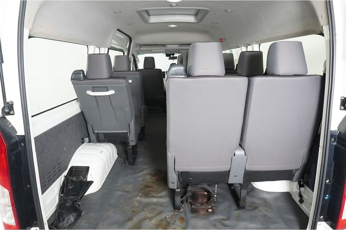 2019 Toyota Hiace Commuter GDH322R