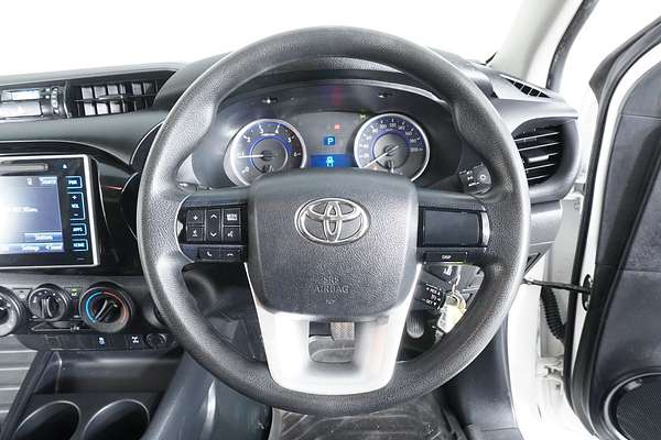 2018 Toyota Hilux SR GUN126R 4X4