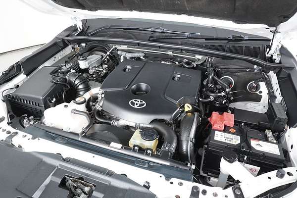 2018 Toyota Hilux SR GUN126R 4X4