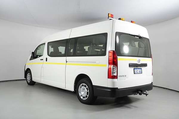 2021 Toyota HIACE SLWB COMMUTER (12 SEATS) GDH322R
