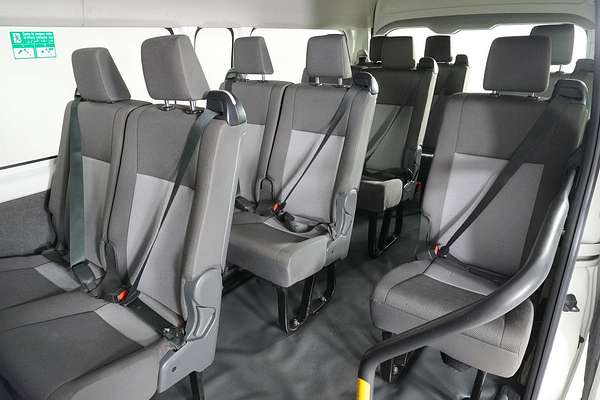 2021 Toyota HIACE SLWB COMMUTER (12 SEATS) GDH322R