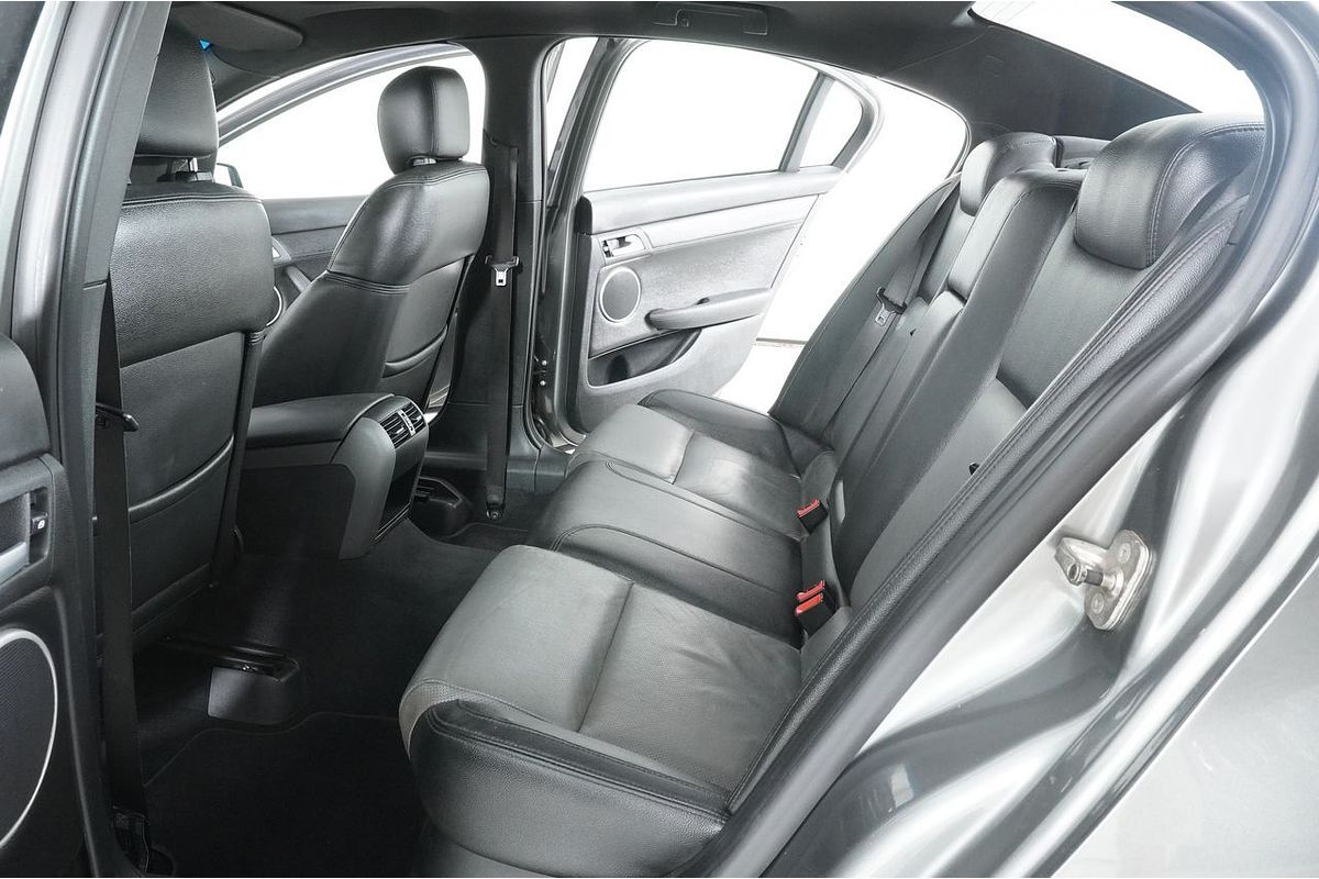 2011 Holden COMMODORE SS-V VE II