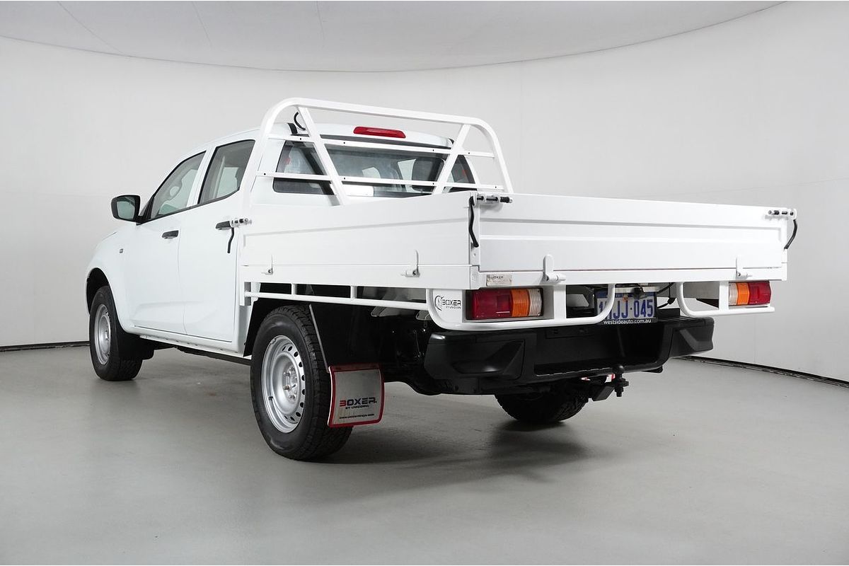 Vehicle photo 5