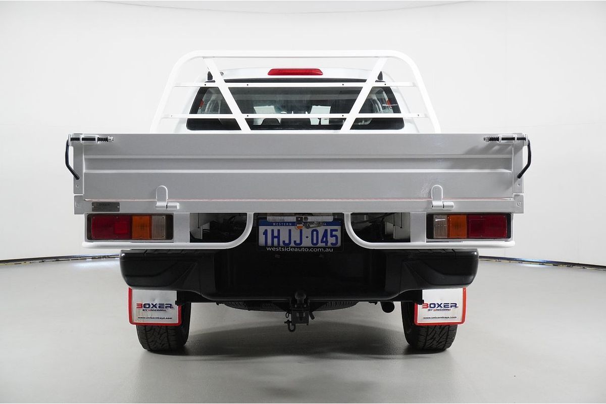 Vehicle photo 6