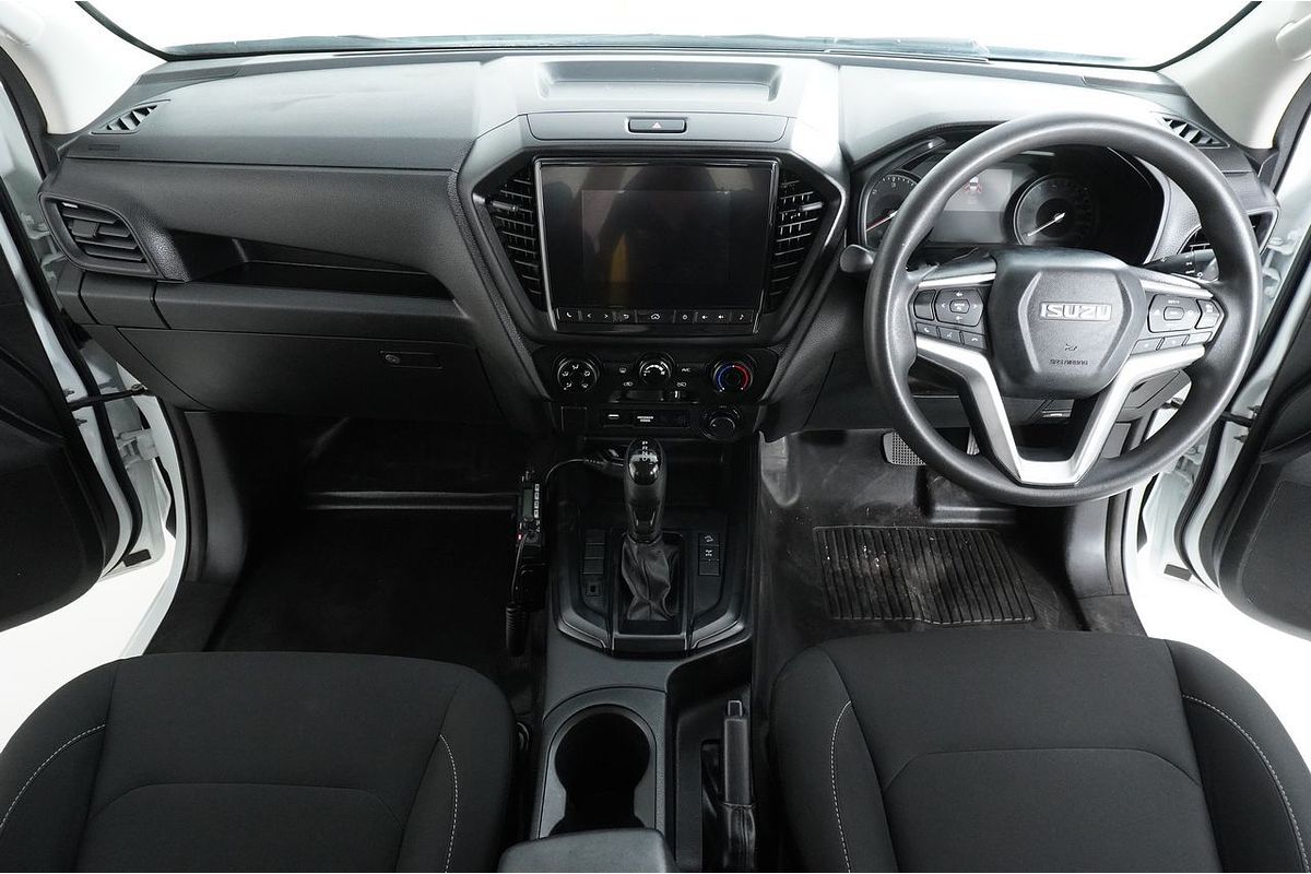Vehicle photo 9