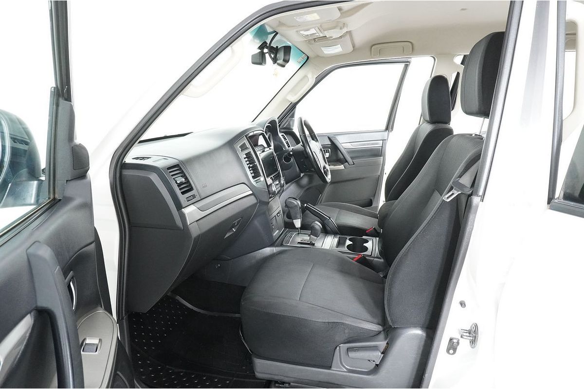 2021 Mitsubishi PAJERO GLX (4x4) 7 SEAT NX MY21