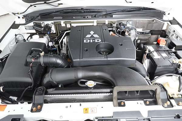 2021 Mitsubishi PAJERO GLX (4x4) 7 SEAT NX MY21
