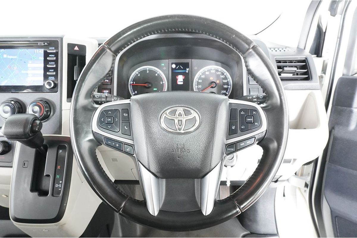 2020 Toyota Hiace COMMUTER (12 SEATS) GDH322R