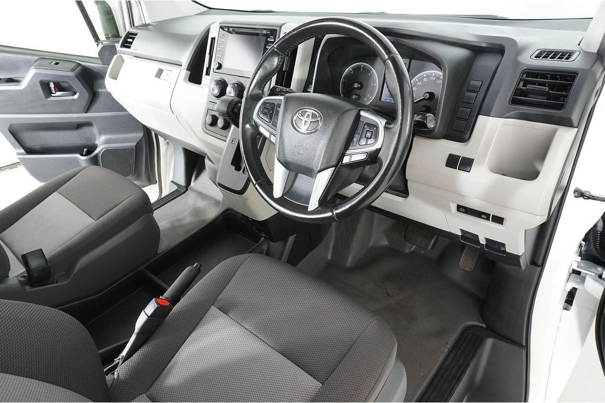 2020 Toyota Hiace COMMUTER (12 SEATS) GDH322R