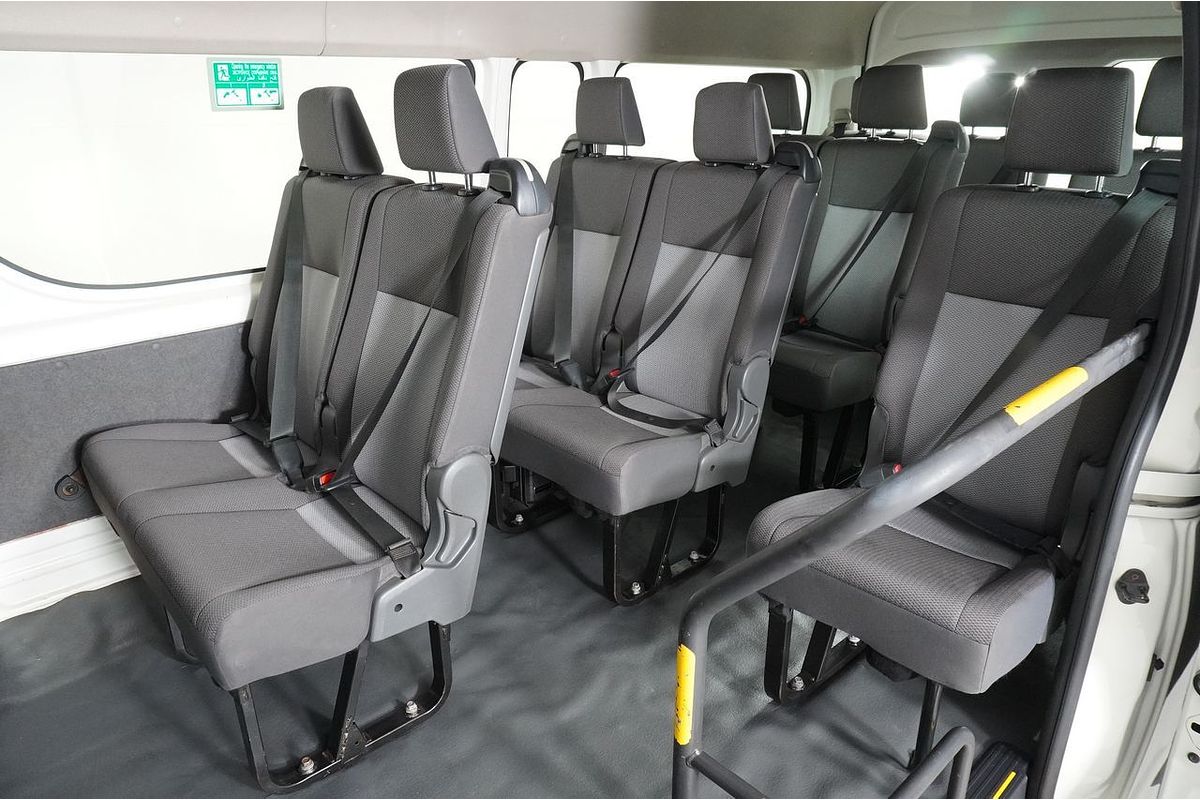 2020 Toyota Hiace COMMUTER (12 SEATS) GDH322R