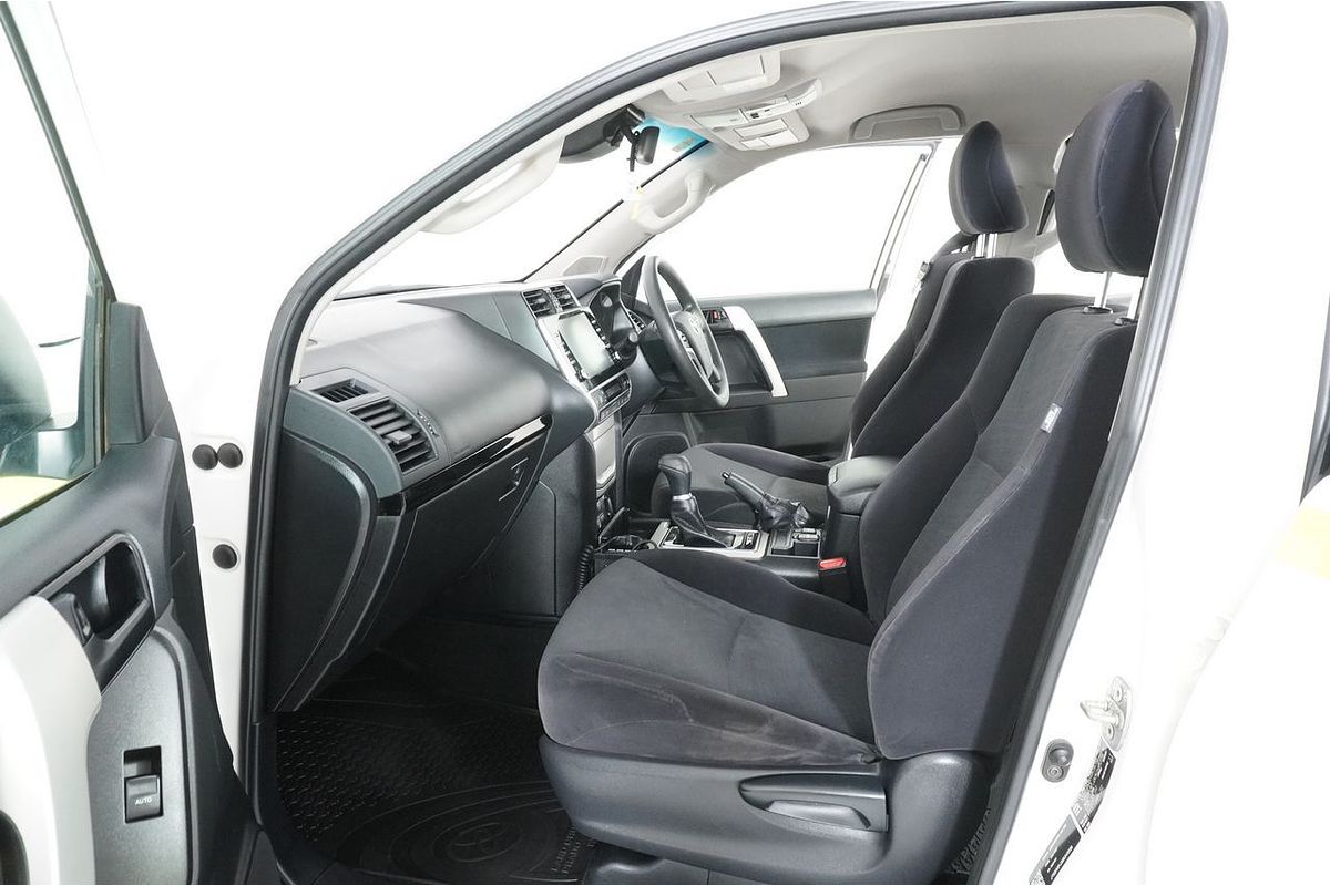 2022 Toyota LANDCRUISER PRADO GX GDJ150R