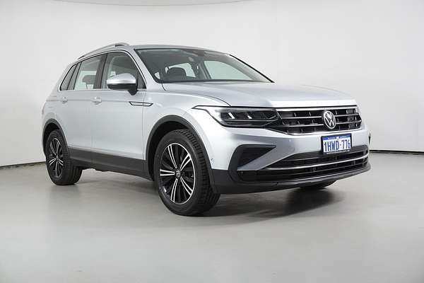 2023 Volkswagen Tiguan 110TSI Life AX MY23 Update