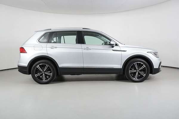 2023 Volkswagen Tiguan 110TSI Life AX MY23 Update
