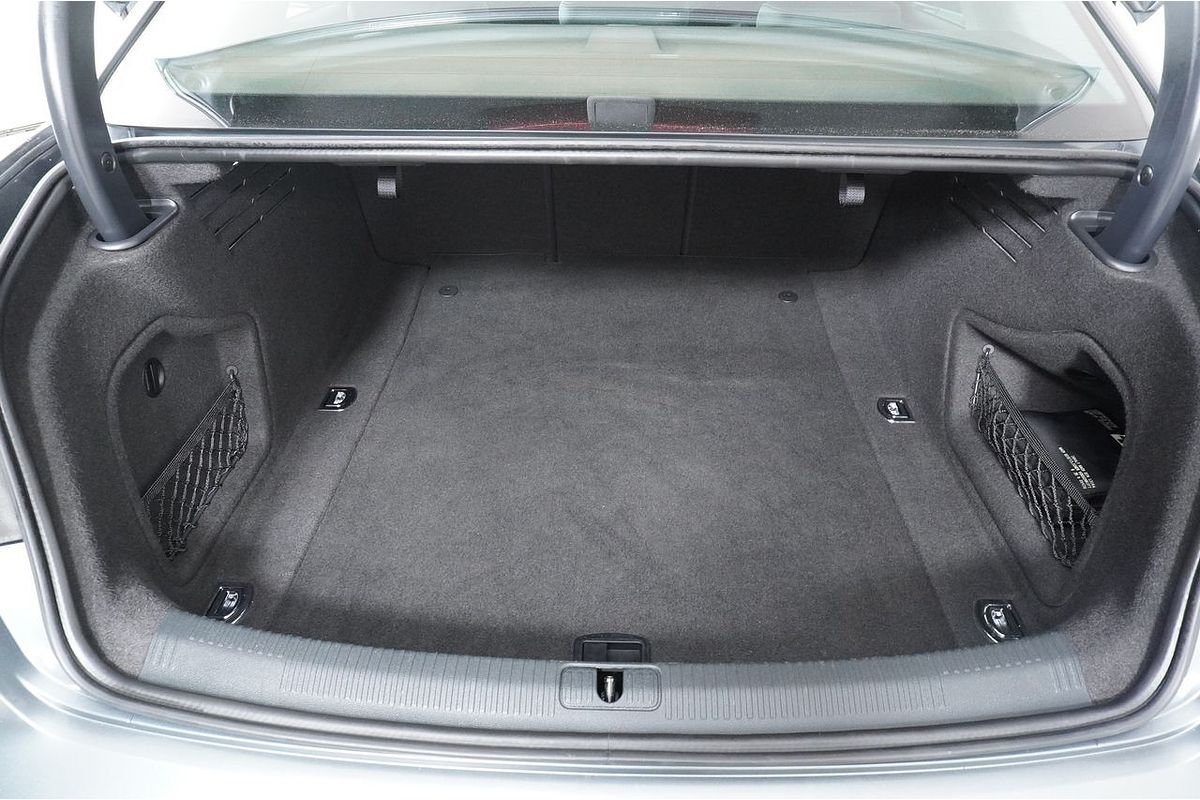 2016 Audi A4 sport B9