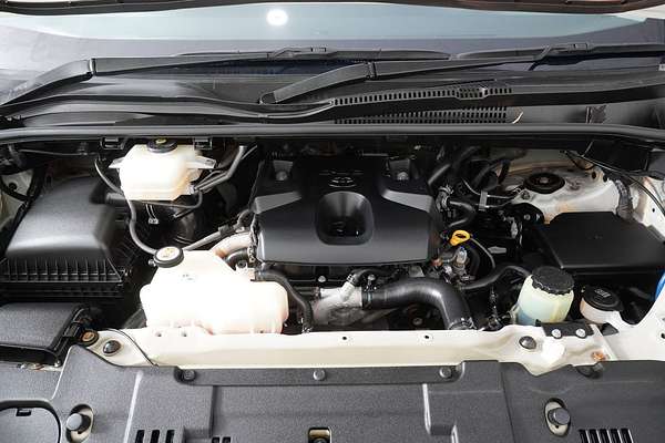 2019 Toyota Hiace COMMUTER (12 SEATS) GDH322R