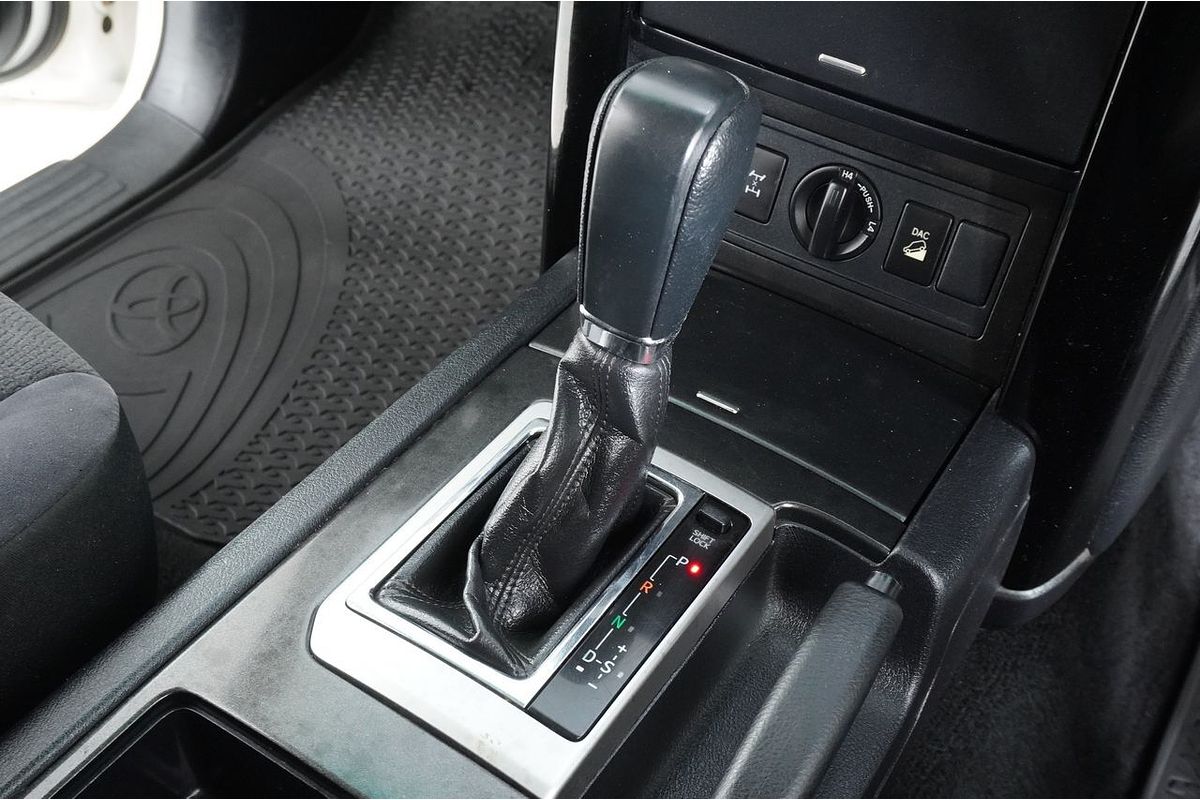 2015 Toyota Landcruiser Prado GX GDJ150R