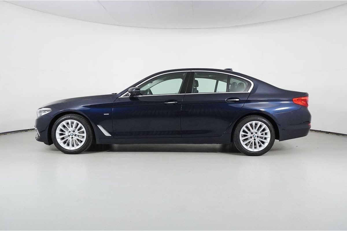2019 BMW 5 30i LUXURY LINE G30 MY18