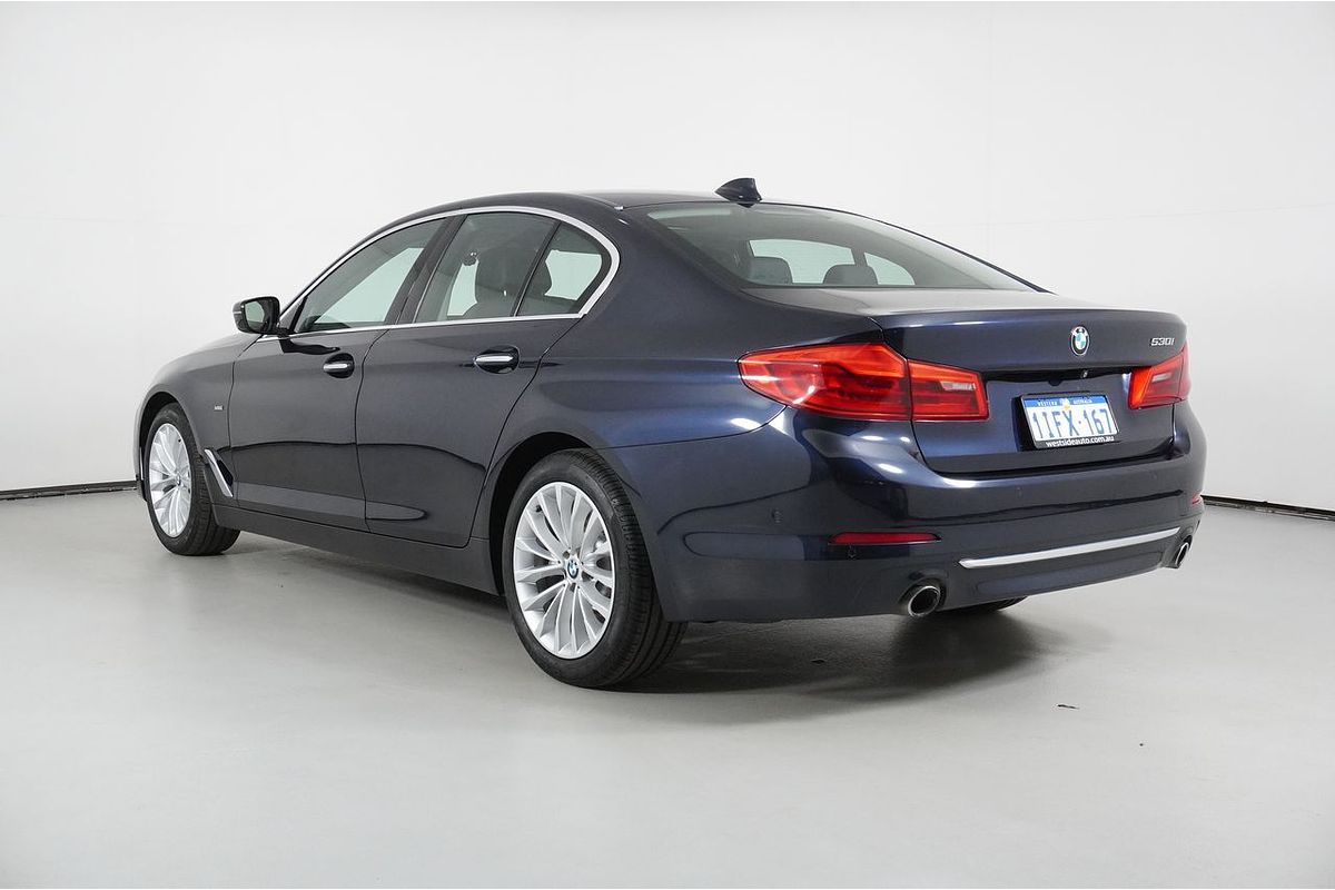 2019 BMW 5 30i LUXURY LINE G30 MY18