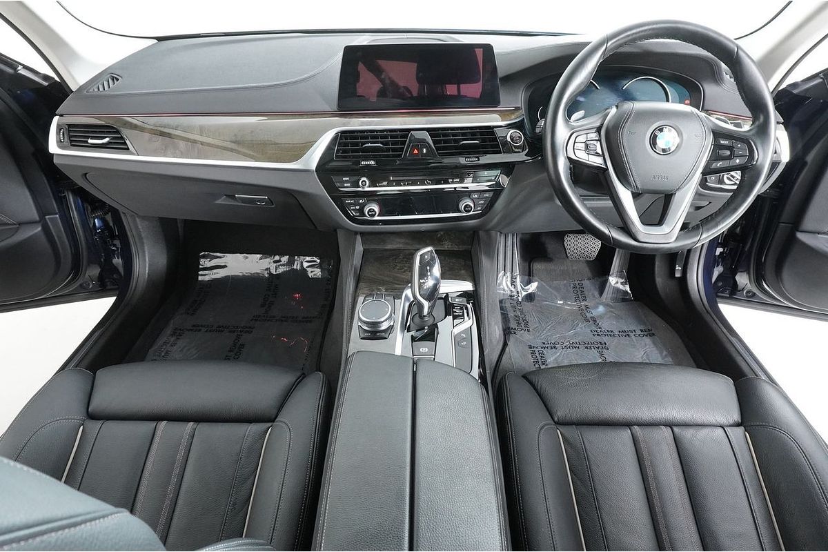 2019 BMW 5 30i LUXURY LINE G30 MY18